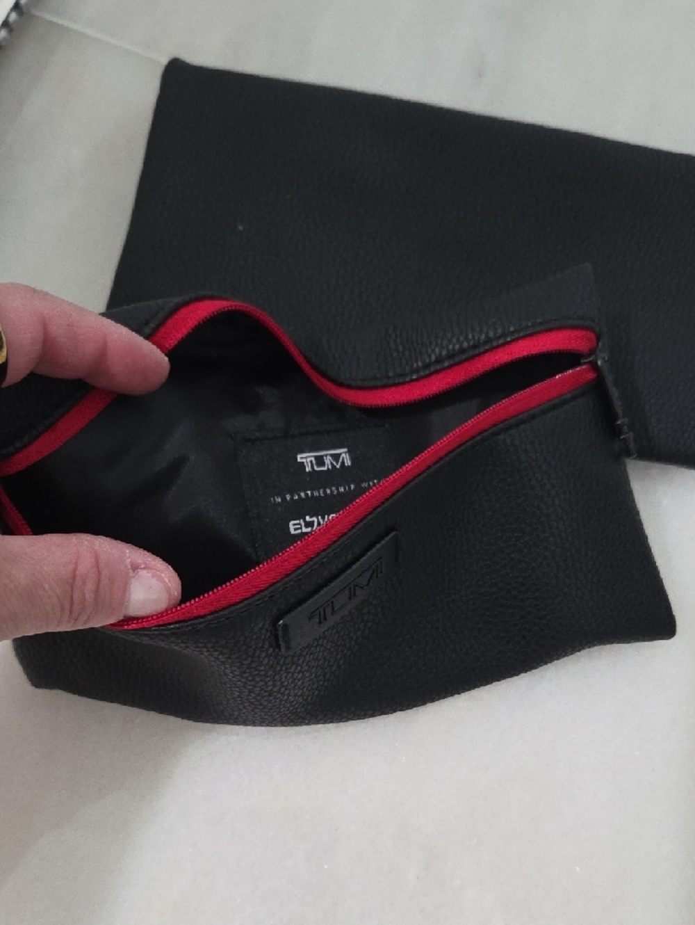 Tumi Black Pebbled Leather Double-Zip Pouch with Red Zippers 1 Pouch Include - Picture 3 of 3